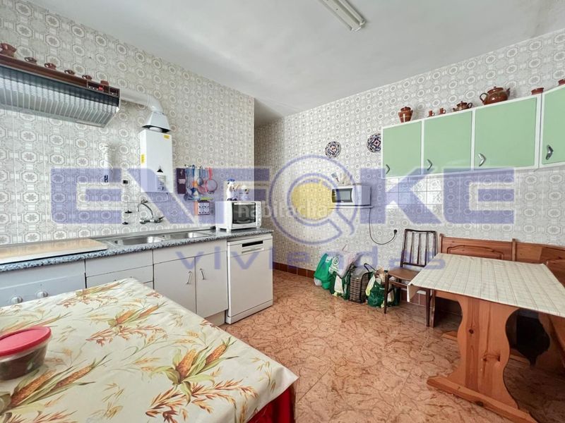 Foto b9f4c40f-a8aa-460b-85ab-9e3e779b9c12. Casa a Benquerencia de la Serena