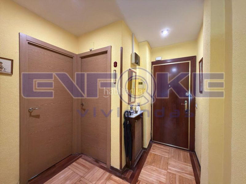 Foto 4a5ccfce-ba71-4ca0-b070-8532a23b3c9e. Piso en Pacífico Madrid