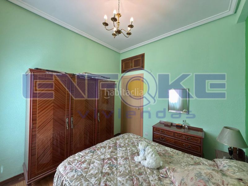 Foto c6f81316-35b5-4732-9e10-572268096a20. Piso en Pacífico Madrid