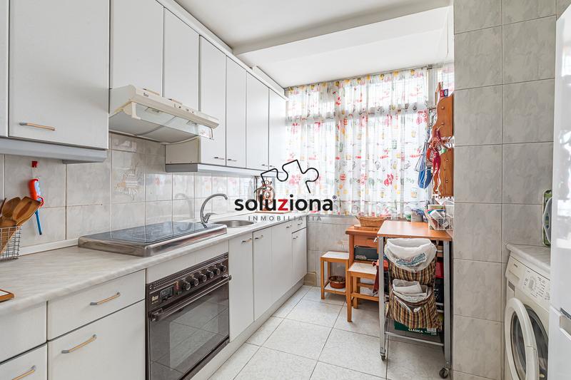 Foto 3eb0a4b9-bc1d-460f-bd9c-0e381d0edea4. Piso  en venta , en el barrio de Juan de la Cierva, con garaje en Getafe