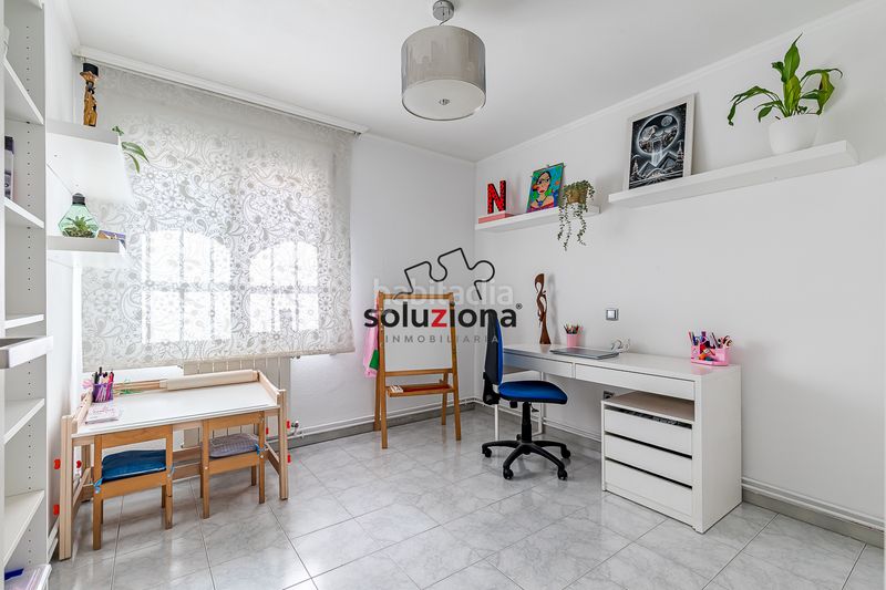Foto d54b5df3-b6a0-45f1-a807-a40fdc7e2e5f. Casa adossada amb calefacció aparcament a Perales del Río Getafe
