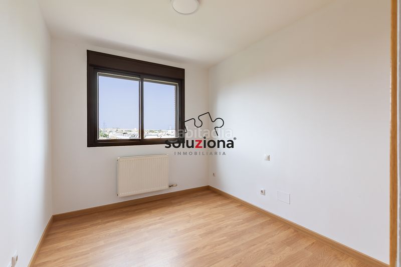 Foto 00f9047b-ff80-4ca4-b882-842533d98d51. Piso  en venta en El Bercial, : con ascensor, garaje y trastero en Getafe