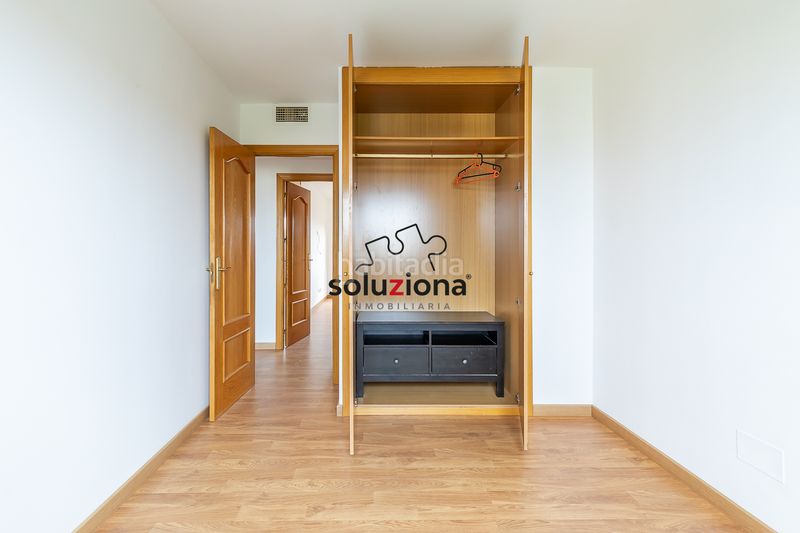 Foto 37ee4656-9bc0-47b0-a068-1cd06c095aed. Piso  en venta en El Bercial, : con ascensor, garaje y trastero en Getafe
