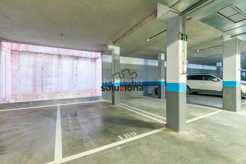 Foto d6b5a5b0-6c3f-4a3e-87af-1f2e3f1f1f77. Piso  en venta en El Bercial, : con ascensor, garaje y trastero en Getafe