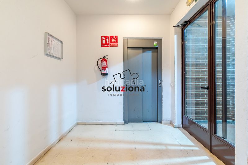 Foto e9eb240d-6308-4e5a-a465-f6c15268c8db. Piso  en venta en El Bercial, : con ascensor, garaje y trastero en Getafe