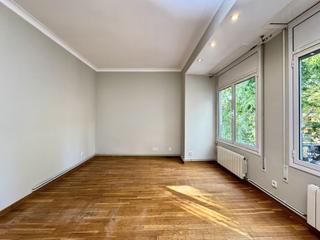 Ático  Plaça del fènix. Piso con encanto en una de las zonas más buscadas de sants