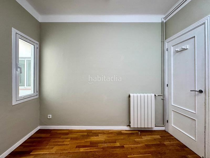 Foto 7b6bda0d-4237-444f-a505-8d8ec78620b4. Dachwohnung in plaça del fènix 6 in La Bordeta Barcelona