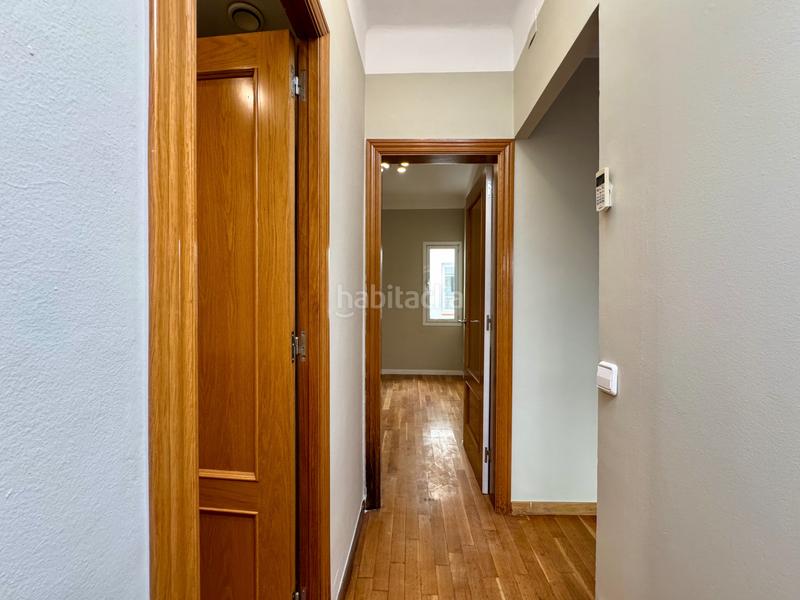 Foto 9a78fded-79c2-42d1-a7ea-e4e0685d18f5. Dachwohnung in plaça del fènix 6 in La Bordeta Barcelona