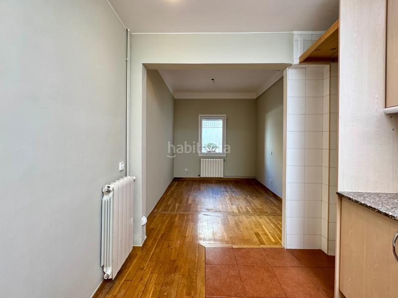 Foto d5e1fa5a-fa38-4934-a3c6-e7e42f90f137. Dachwohnung in plaça del fènix 6 in La Bordeta Barcelona