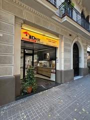 Location Local commercial  Carrer de calàbria. Local 92 m2 en calle calabria