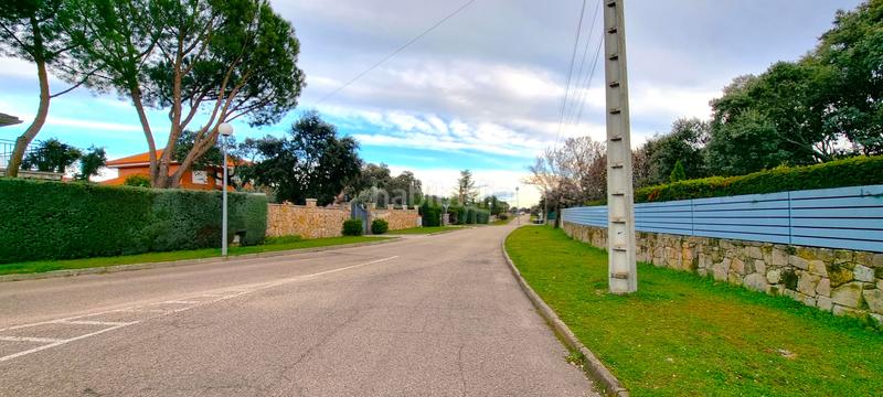 Foto 981b816d-93f5-4577-acb4-218d9ff5e622. Terreno residencial en calle begonias 1 en Mojadillas-Parque de las Infantas-El Paraiso Valdemorillo