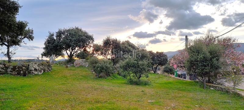 Foto 7e708c01-4613-4dbd-b4df-2d1f7f82f482. Terrain résidentiel dans calle begonias 1 dans Mojadillas-Parque de las Infantas-El Paraiso Valdemorillo