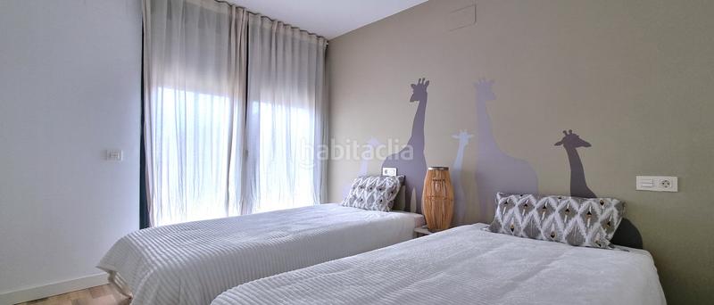 Foto 9990c986-ebaf-4268-8053-06225ee9e2b9. Casa bifamiliare con camino parcheggio in Vegas de Matute