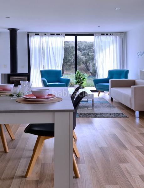 Foto dc78d124-09a1-40a4-a032-6a19e2d4c0c0. Casa bifamiliare con camino parcheggio in Vegas de Matute