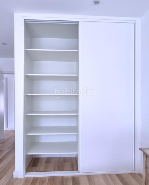 Foto eb42fdac-b956-448c-9f56-be8c67a80866. Casa bifamiliare con camino parcheggio in Vegas de Matute