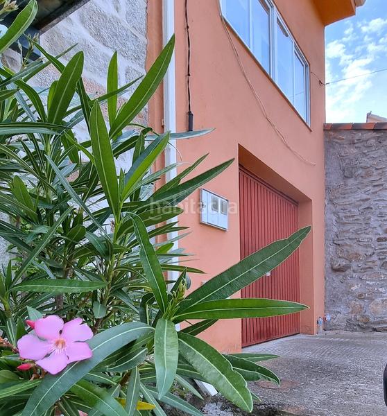 Foto 0fe5fcbb-2b65-4472-b90a-af5da7c1659d. Casa adossada amb calefacció aparcament a Lozoyuela - Navas - Sieteiglesias