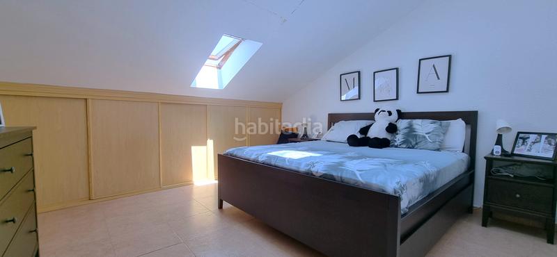 Foto e678fa15-6628-48c2-9361-0cfb00d0229f. Casa adossada amb calefacció aparcament a Lozoyuela - Navas - Sieteiglesias