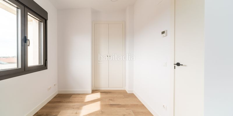 Foto 97f8be93-ae6e-456c-a46b-41be7f29c78b. Location duplex avec chauffage parking dans Urb. Belvalle Meco