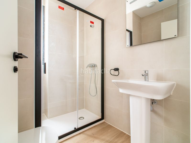 Foto e94864c2-bae8-44e7-b5de-67b0897f0e9e. Location duplex avec chauffage parking dans Urb. Belvalle Meco