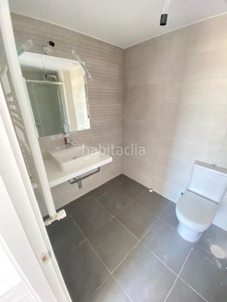 Foto 0b12effd-a06c-4405-b2ce-46a57851bdca. Lloguer pis amb calefacció aparcament piscina a Alovera