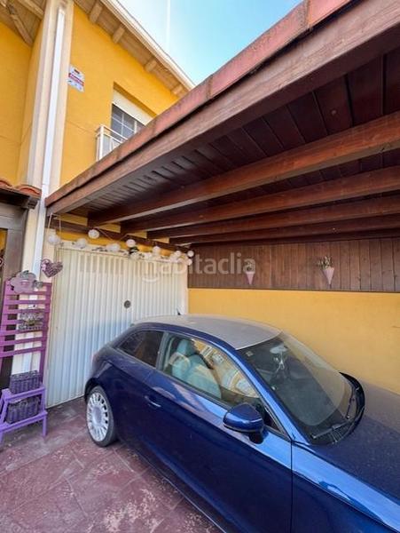 Foto 198a0b16-0535-4f4d-bbbc-35397aae1bd4. Casa adosada en Alovera