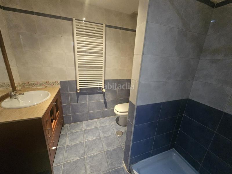 Foto ab9aae24-c2f7-4507-930d-b696bd566b05. Maison avec chauffage dans Pioz