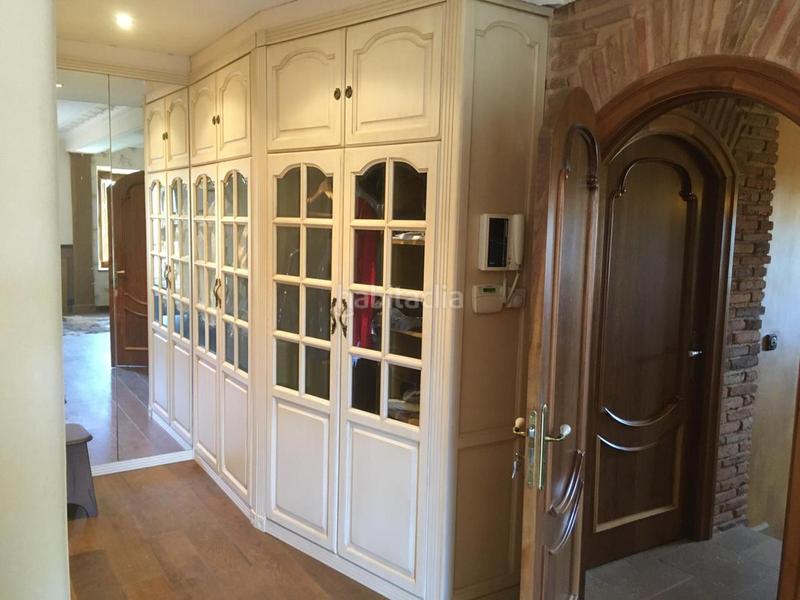 Foto 1aa64843-53b7-4555-9bb5-c864a7270885. Reihenhaus mit heizung parking pool in San Andrés del Rabanedo pueblo San Andrés del Rabanedo