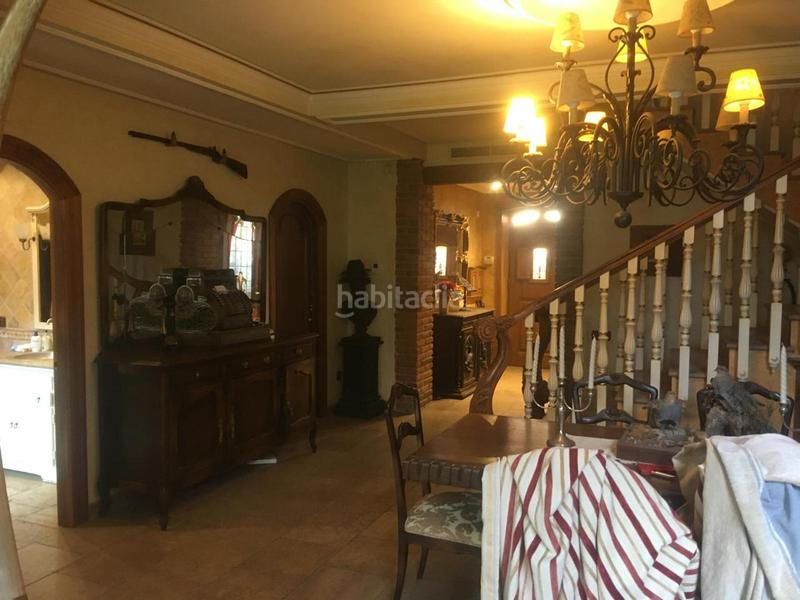 Foto 7aea4d42-c637-44b9-bbc3-9aac80091976. Reihenhaus mit heizung parking pool in San Andrés del Rabanedo pueblo San Andrés del Rabanedo