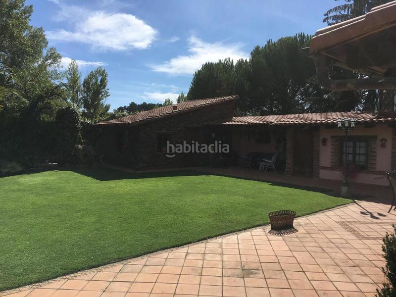 Foto 8b95a09a-afe2-4f7b-9e55-c111b0e1cb70. Reihenhaus mit heizung parking pool in San Andrés del Rabanedo pueblo San Andrés del Rabanedo