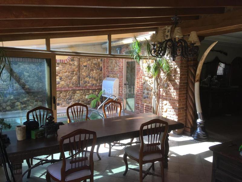 Foto b6ee330d-16b8-4bf1-b438-8d64831a72c5. Reihenhaus mit heizung parking pool in San Andrés del Rabanedo pueblo San Andrés del Rabanedo