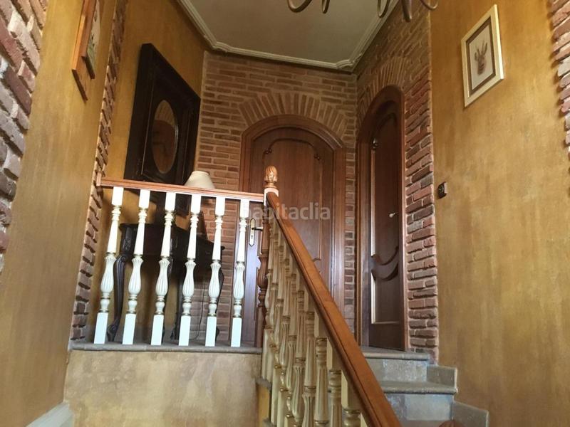 Foto b8a29514-81be-41af-b6c5-c30580025cc4. Reihenhaus mit heizung parking pool in San Andrés del Rabanedo pueblo San Andrés del Rabanedo