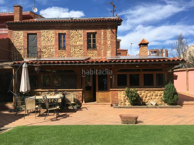 Foto fbcc2e55-39e6-42d6-941e-17a5430e0646. Reihenhaus mit heizung parking pool in San Andrés del Rabanedo pueblo San Andrés del Rabanedo