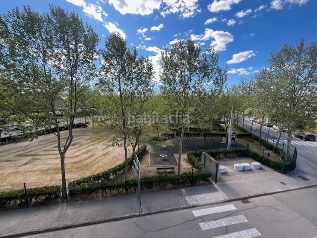 Foto cf538144-3c8a-4d80-8d04-8ff90ef18f34. Pis amb calefacció aparcament a Marchamalo