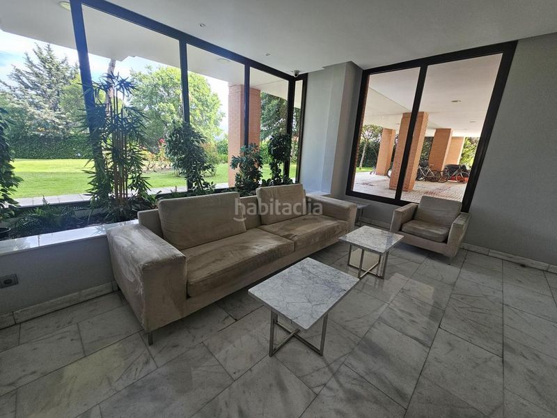 Foto 08701197-a0d5-493a-af51-13ea3a8c5252. Apartament amb calefacció aparcament piscina a Rejas Madrid