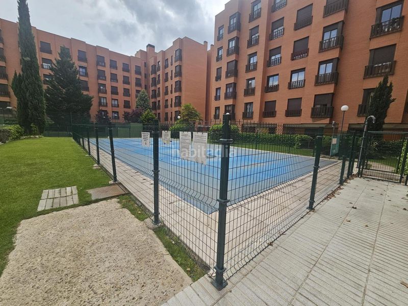Foto 1cea9dad-15f2-48f9-b54f-7cadd2c645ee. Apartament amb calefacció aparcament piscina a Rejas Madrid