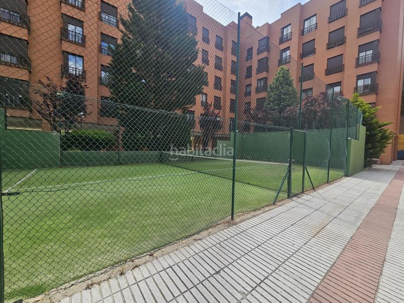 Foto 660028fc-51fb-46db-a116-334c33662332. Apartament amb calefacció aparcament piscina a Rejas Madrid