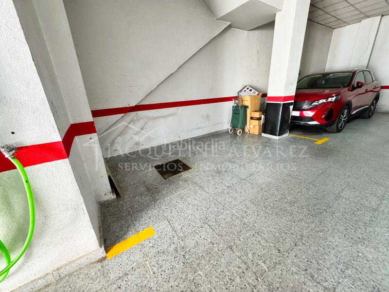 Foto 5f9f39e2-7995-4823-b849-084602deb741. Posto auto in Calle Pinto-San Roque Parla