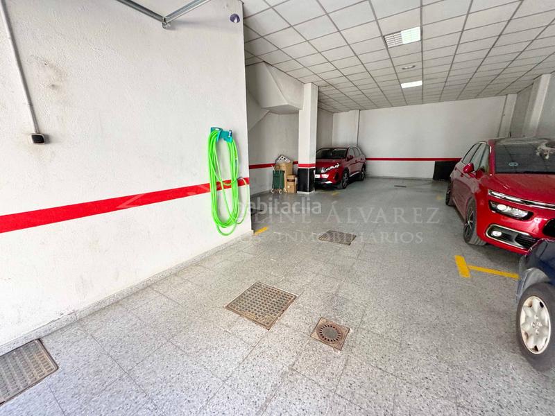 Foto a0207610-5d3d-407b-b792-f2506e8dd312. Posto auto in Calle Pinto-San Roque Parla