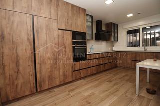 Maison jumelée  Calle oriente. Chalet adosado de ensueño en torrejon de velasco  perfecto para