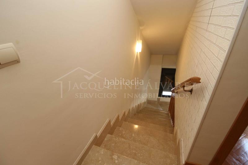 Foto ff96987f-ed28-4e66-915f-54471c9b0d05. Zweistöckige wohnung mit parking in Yuncos