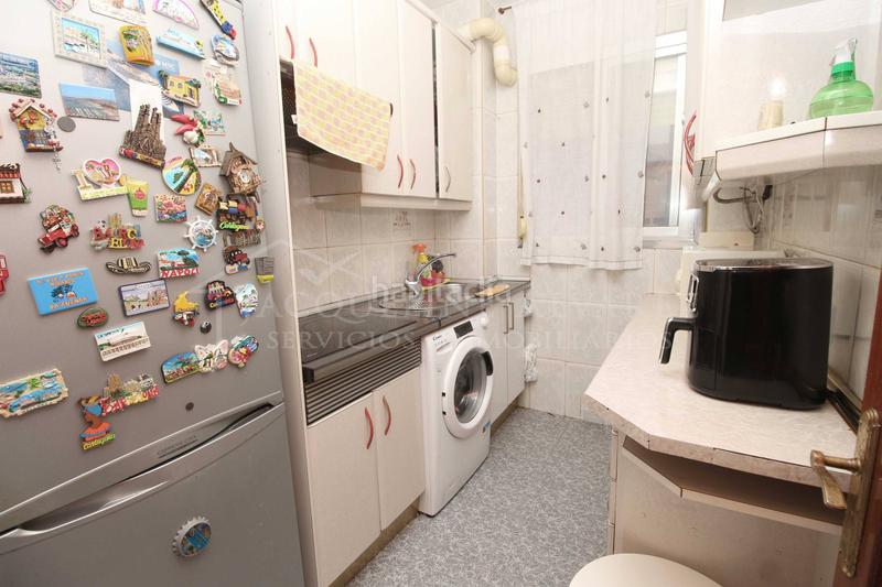 Foto 02580b10-86a4-4a64-88aa-83585e593d6d. Pis a Calle Pinto-San Roque Parla