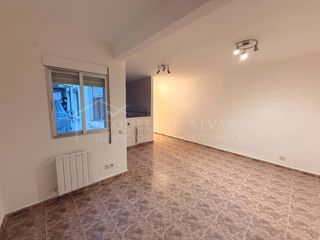 Pis a San Isidro. Piso en getafe zona juan de la cierva  1ª planta con ascensor y