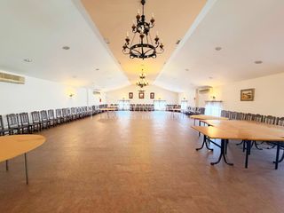 Local Comercial a Yuncos. Gran oportunidad de inversión en yuncos espectacular restaurante