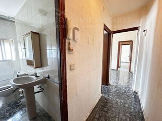 Piso en Calle Pinto-San Roque. Piso 2 dormitorios, 1º planta, zona centro  calle pinto