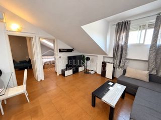 Penthouse in Yeles. Atico de dos habitacion y un baño en la estacion  yeles