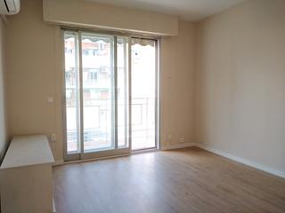 Apartament a Calle de víctor manuel iii 3