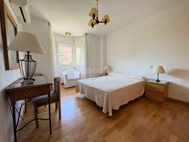 Foto 201664cd-25a3-42d4-a1a4-8171ec663971. Rent flat in calle ventura rodríguez 8 in Sector B Boadilla del Monte