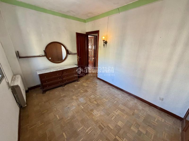 Foto 696b5d84-cf92-43b7-9ab1-b04cbd69424e. Pis a Palomeras Bajas Madrid