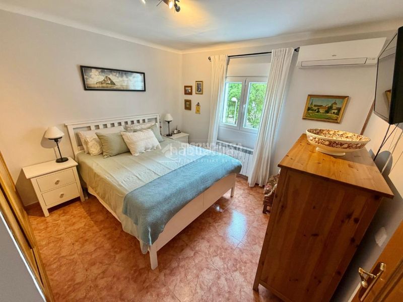 Foto 0651de95-db3d-48f4-985e-3face3ec9a46. Pis a Palomeras Bajas Madrid