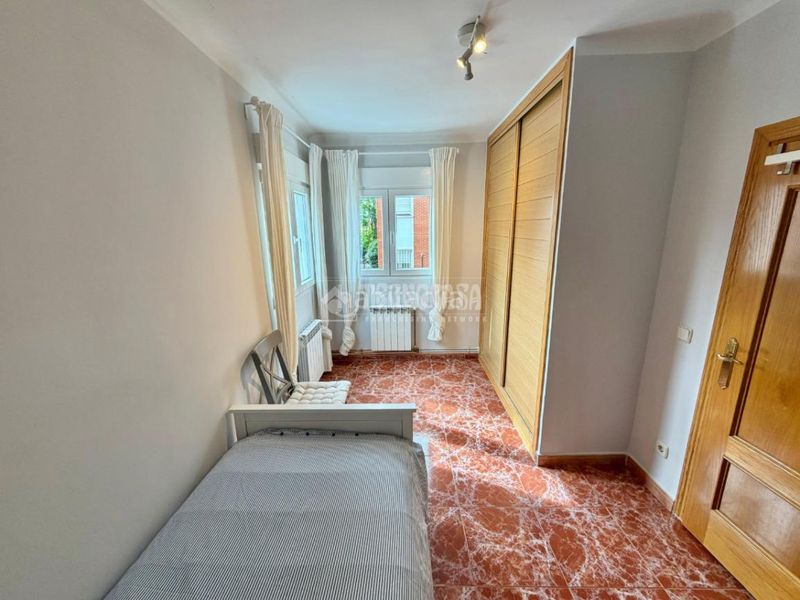 Foto 17aa5c2d-9bad-4b5d-a89a-253c85754682. Pis a Palomeras Bajas Madrid